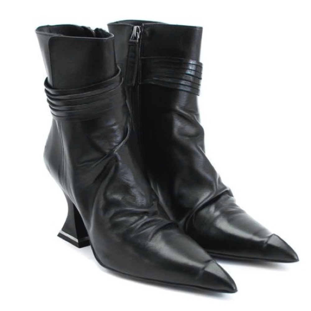 Fluevog Esoteric Temptations Severine